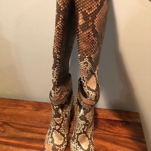 Women’s boots